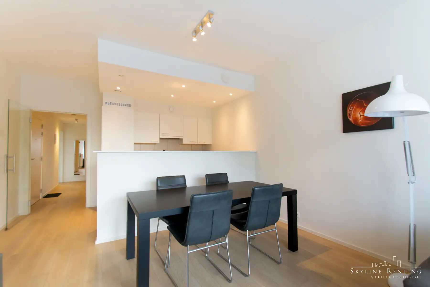 LICHTRIJK - Appartement 2 kamers (NAVO area) foto 4