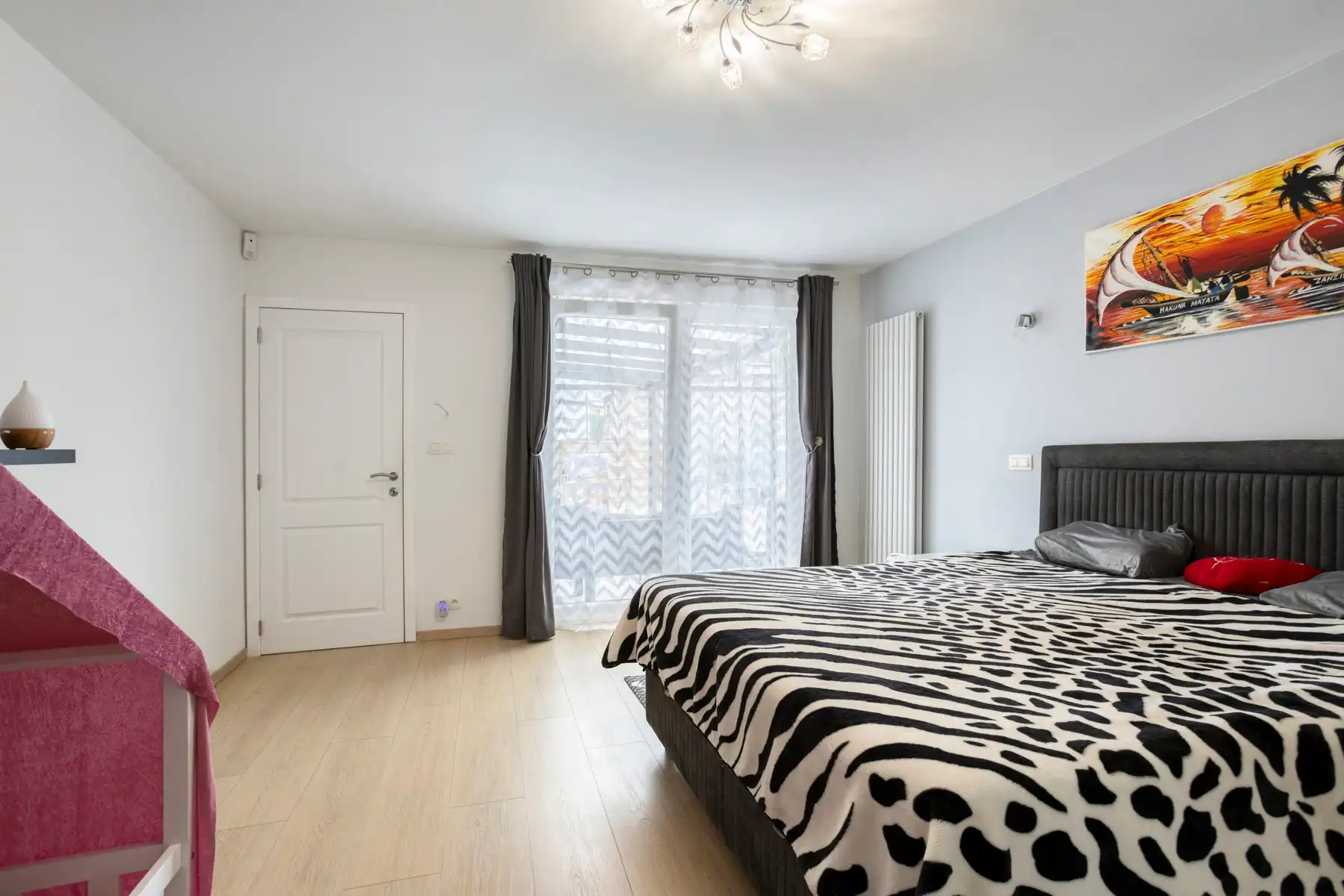 Instapklare eengezinswoning met 4 slaapkamers foto 10