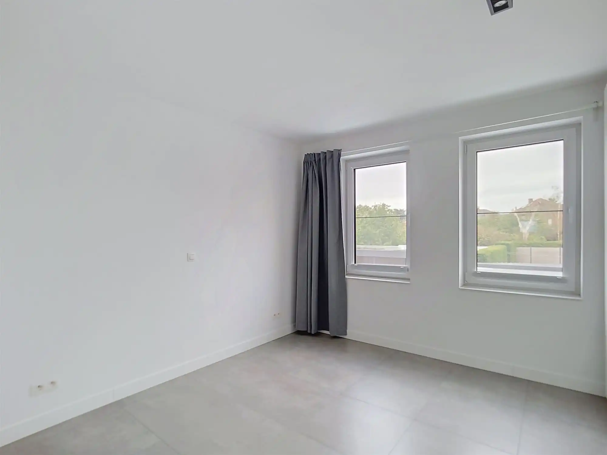 Lichtrijk en recent nieuwbouwappartement met 3 slaapkamers en overdekt terras in een rustige omgeving foto 14
