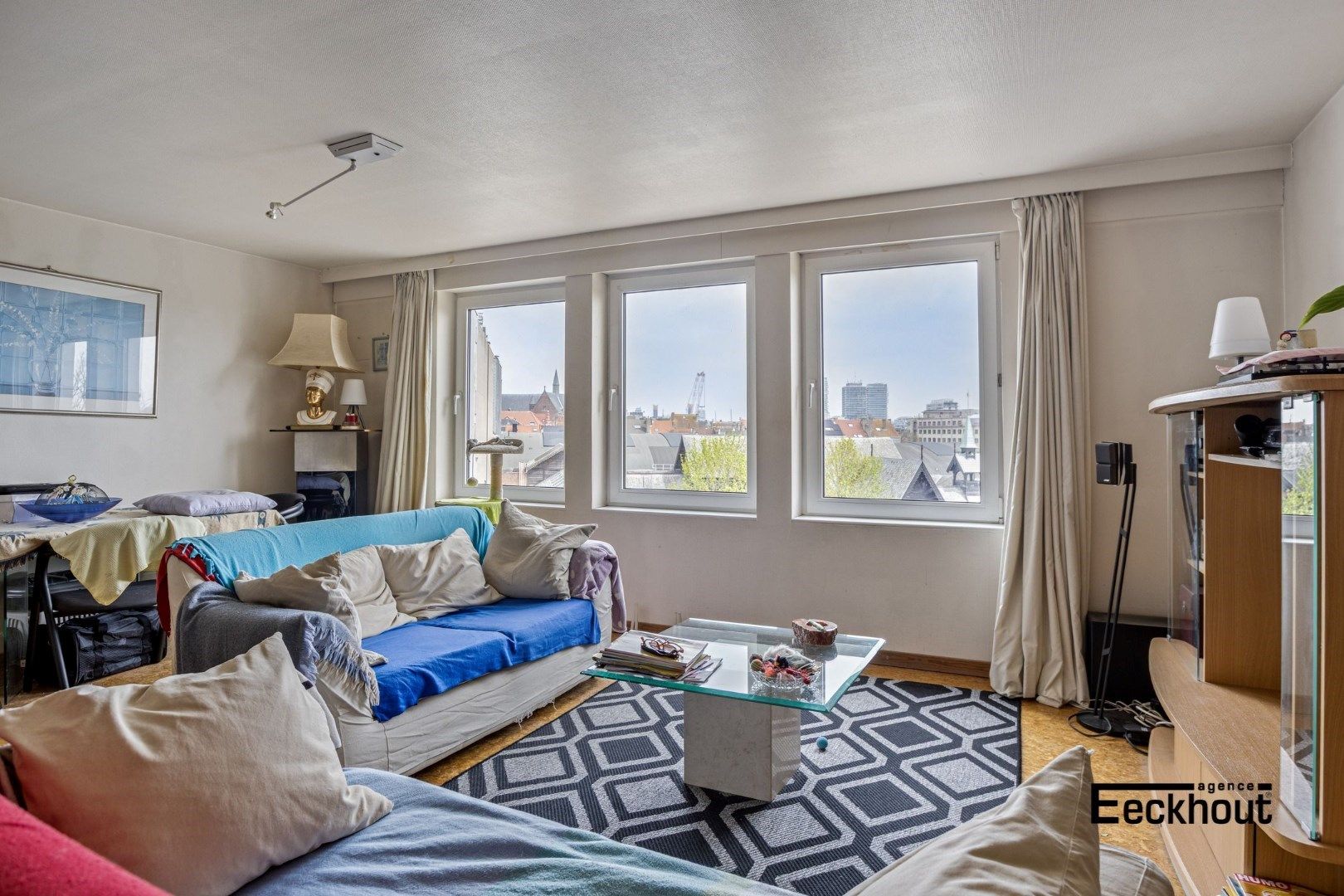 Lichtrijk appartement met mooi open zicht! foto 2
