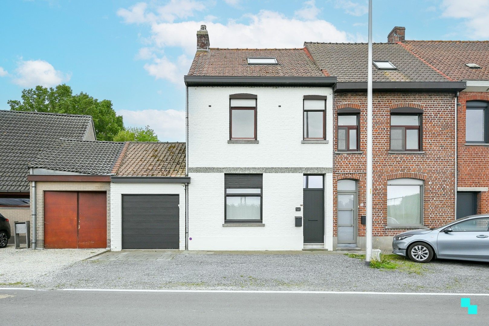 Charmante gerenoveerde woning te Harelbeke foto 34