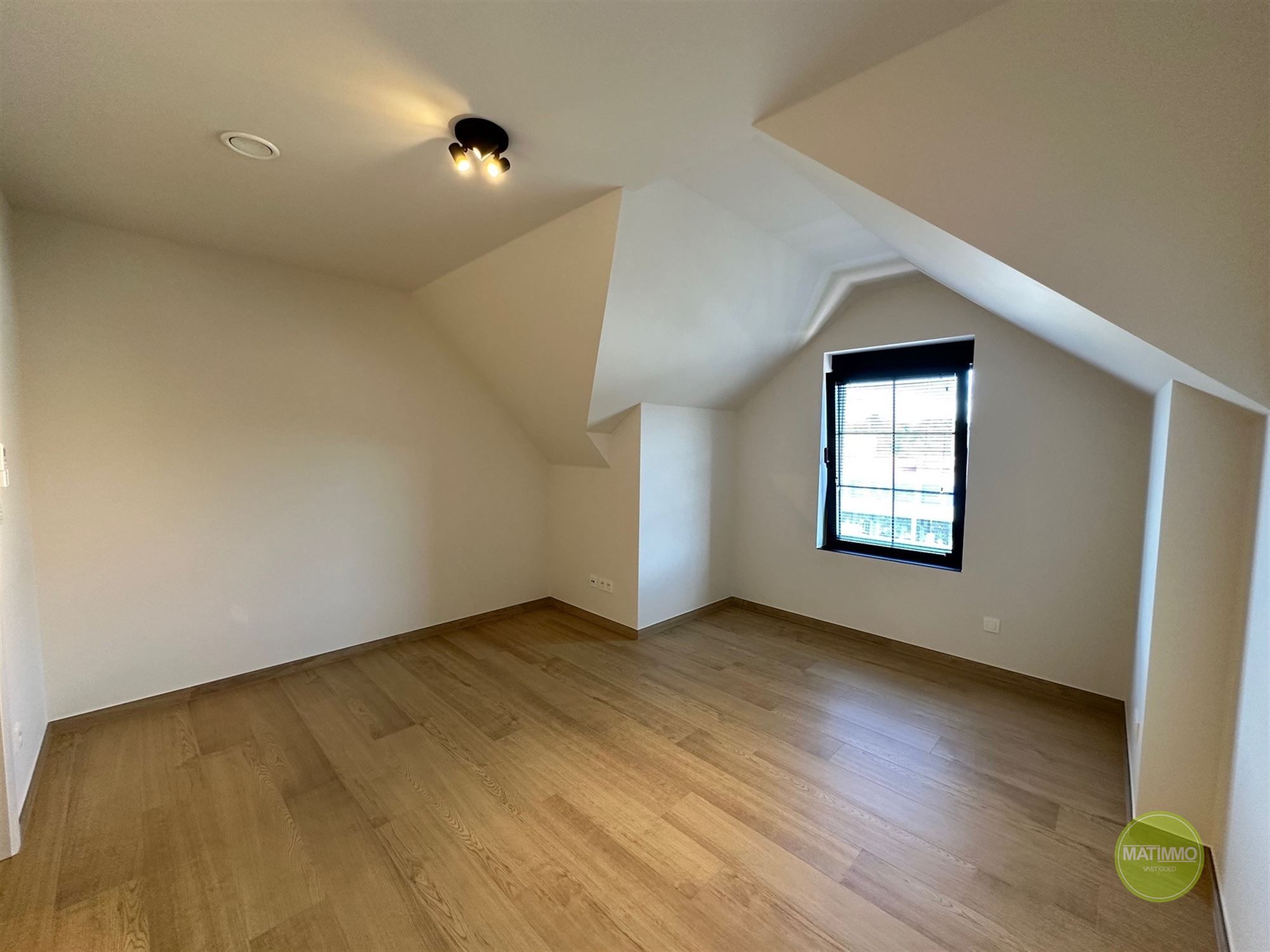 Moderne duplex appartement met groot terras in Balen foto 17