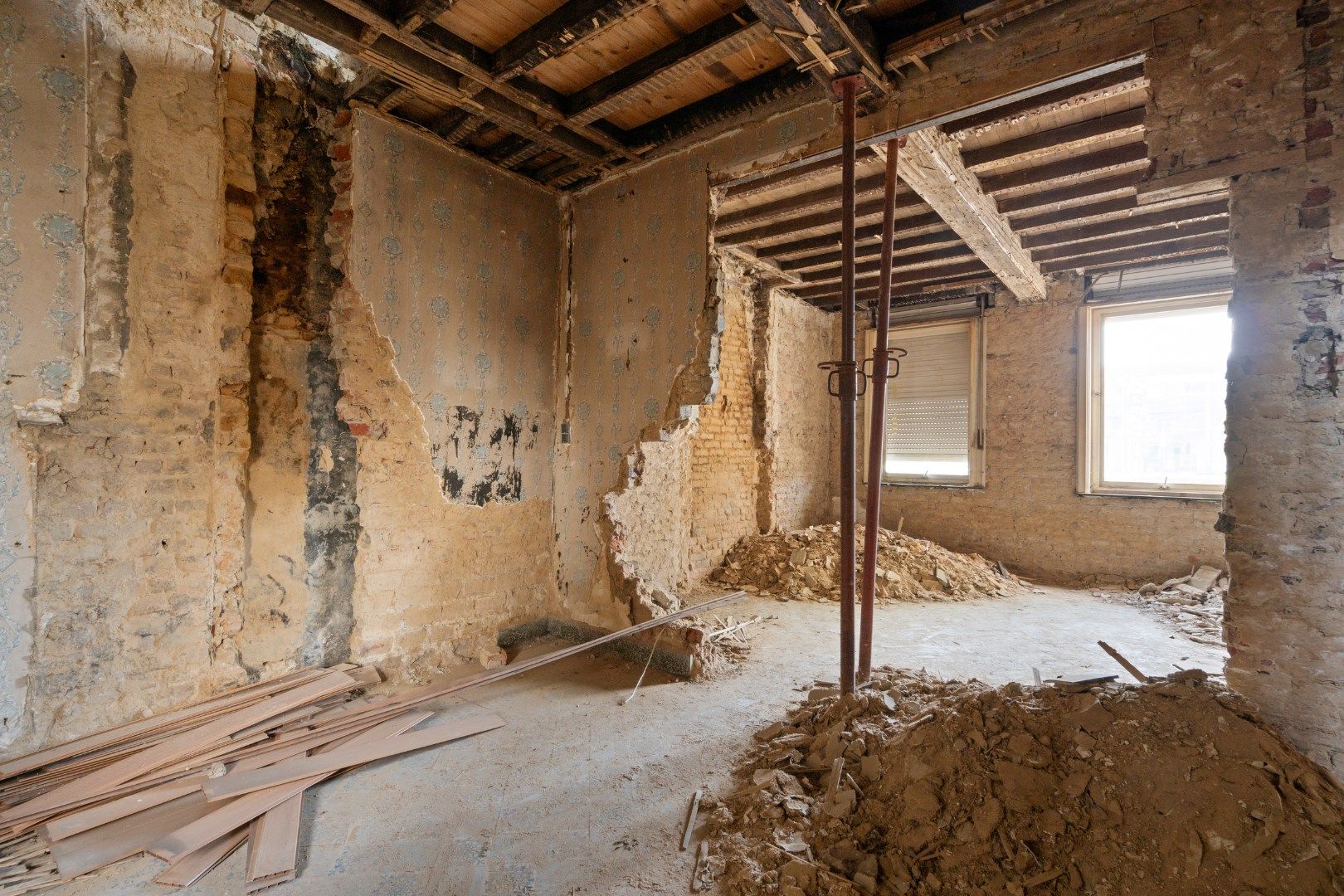 TE RENOVEREN WONING MET 1001 MOGELIJKHEDEN foto 7