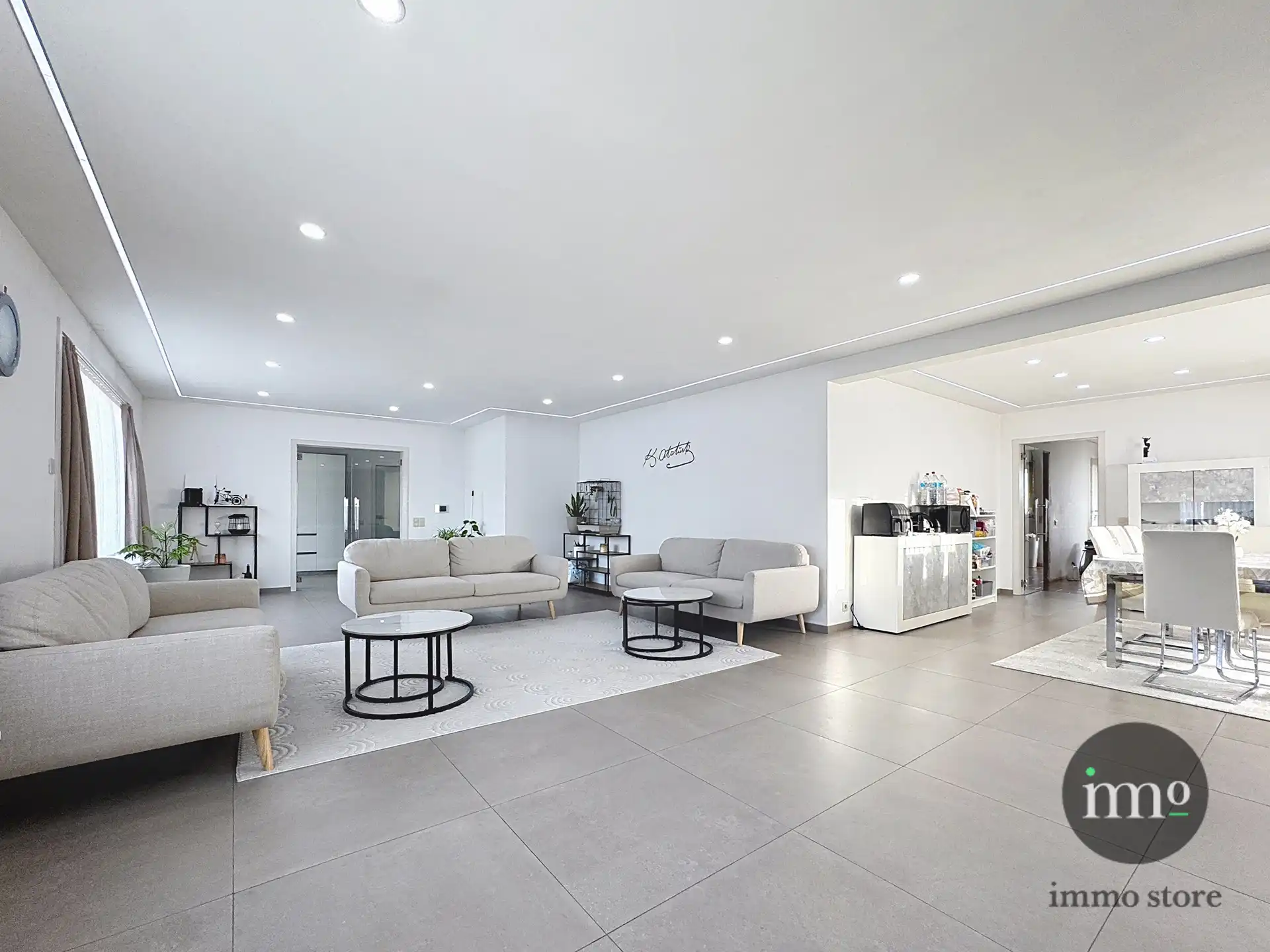 Een uitzonderlijk pand waar ondernemen, ruimte en wonen perfect samenkomen. foto 12