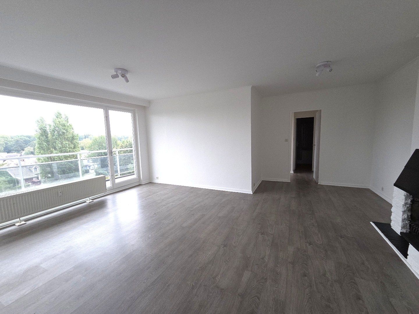 Te koop: Appartement op de 5de verdieping met een uitzicht dat nooit verveelt! foto 5