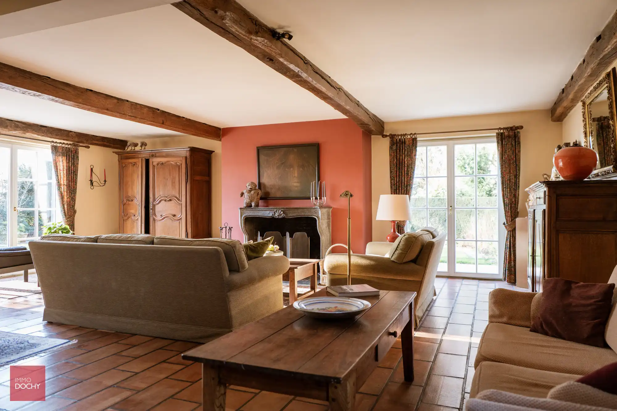 Zeer rustig en residentieel gelegen verzorgde villa foto 10