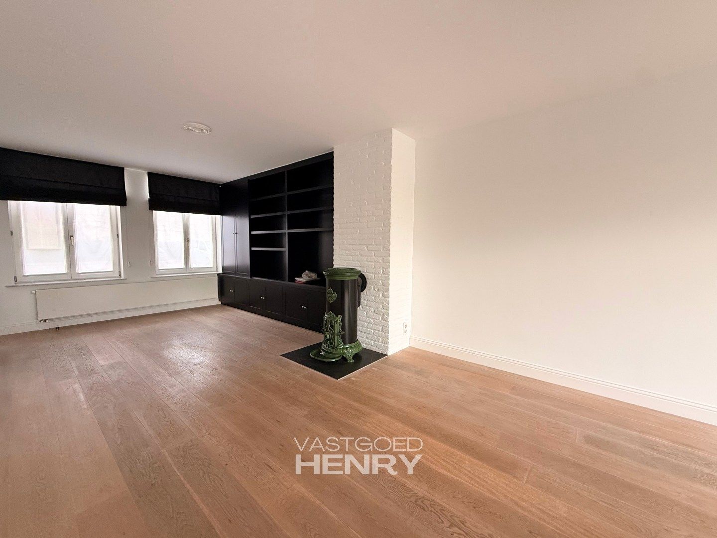 Volledig gerenoveerde woning met karakter foto 5