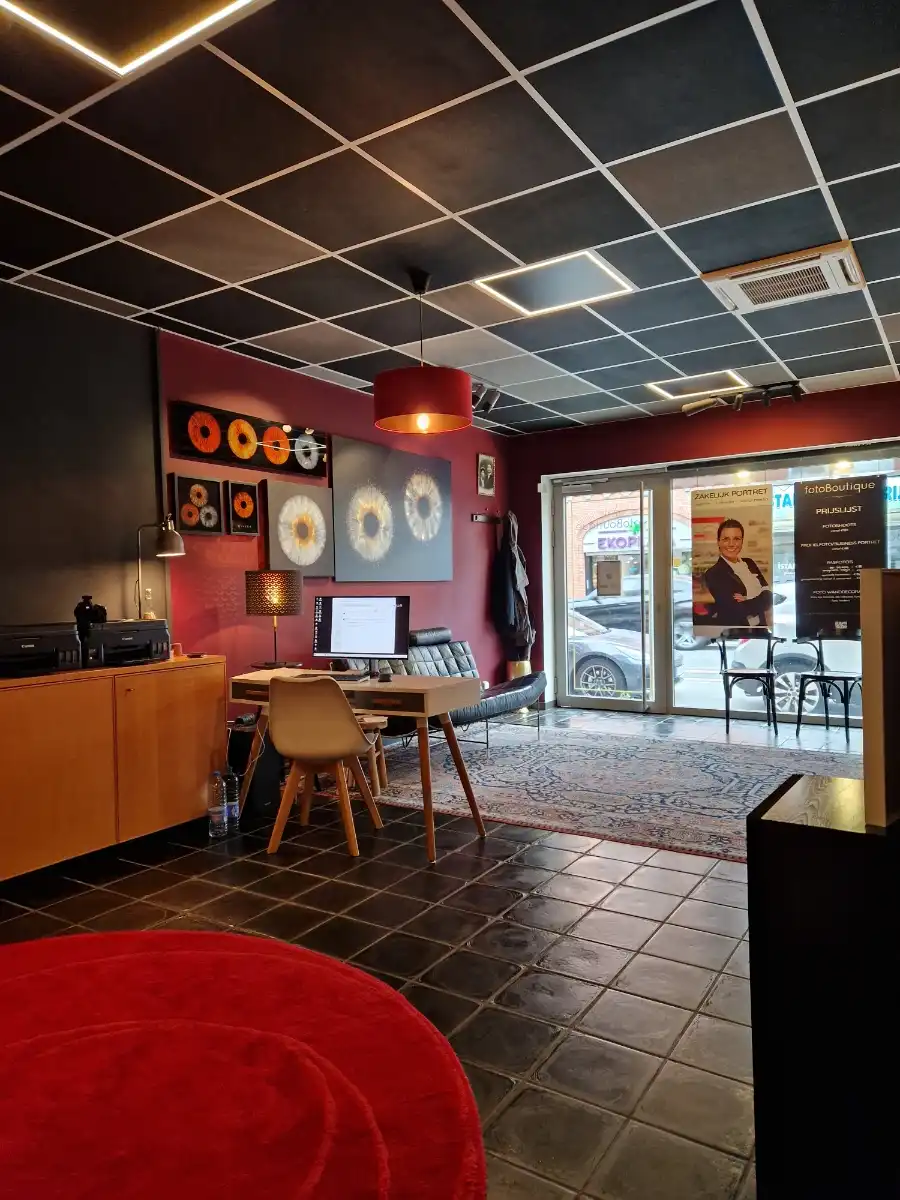 Ruim en verzorgd handelspand op commerciële ligging foto 5