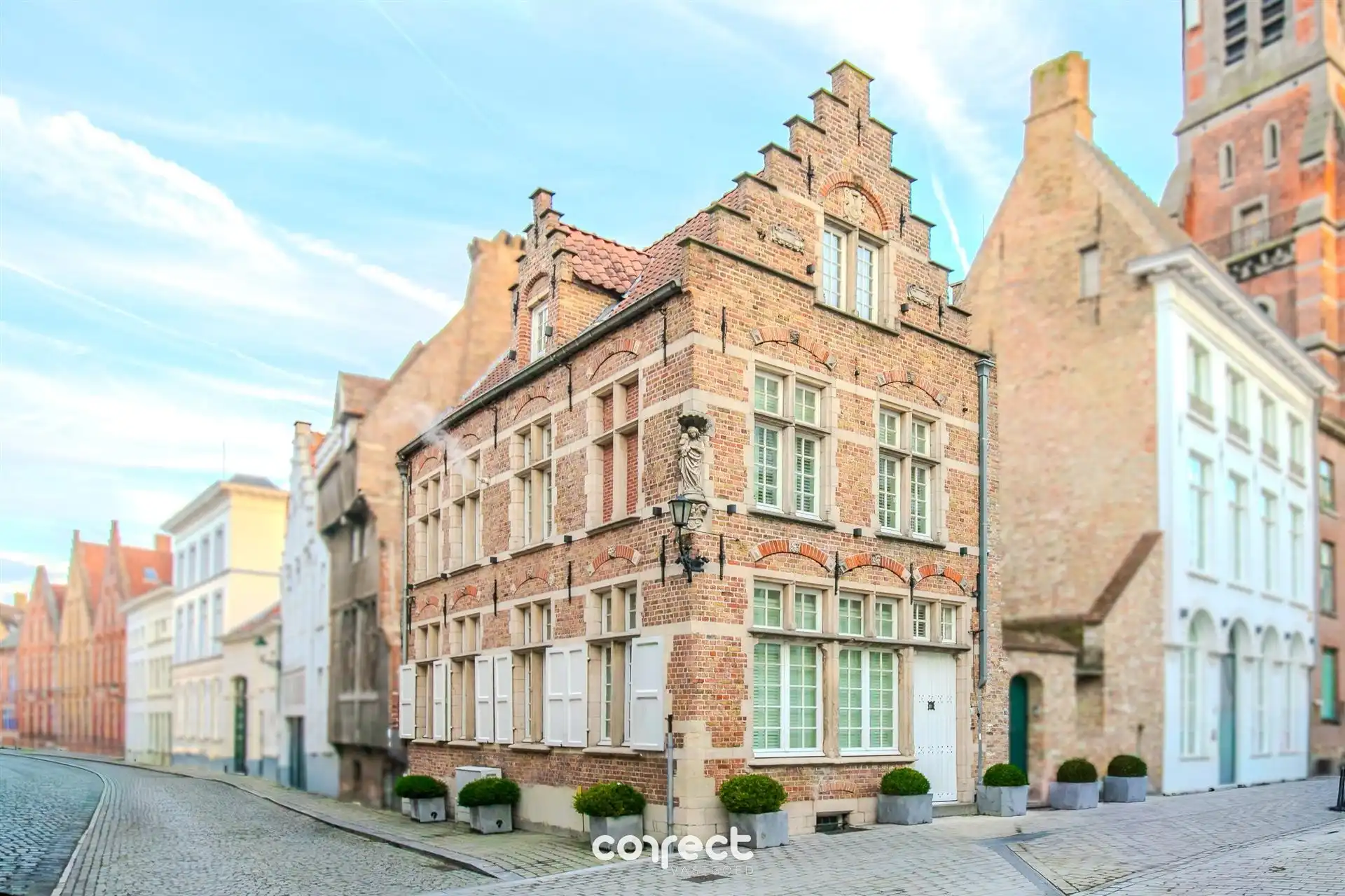Hoofdfoto van de publicatie: Exclusief wonen in het historische hart van Brugge