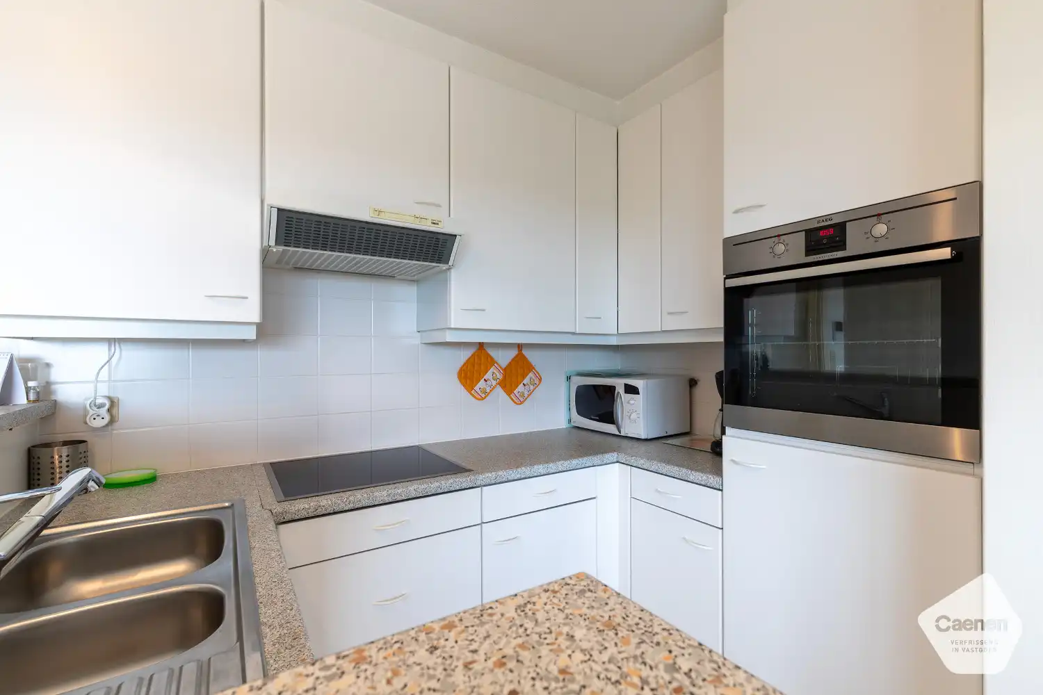 Uitstekend onderhouden appartement met 1 slaapkamer + slaaphoek foto 7