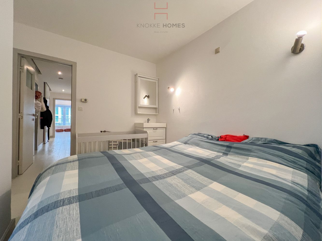 Instapklaar vakantie-appartement met zijdelings zeezicht in Duinbergen foto 13