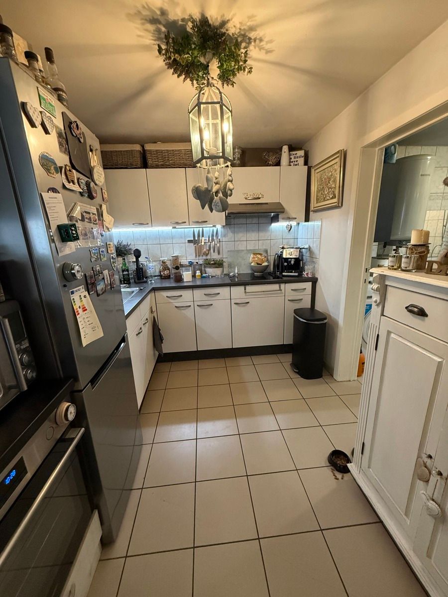 Instapklaar appartement met terras op toplocatie in Genk foto 8