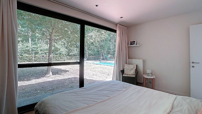 Moderne villa van 230m² op 14a08ca met openluchtzwembad foto 12