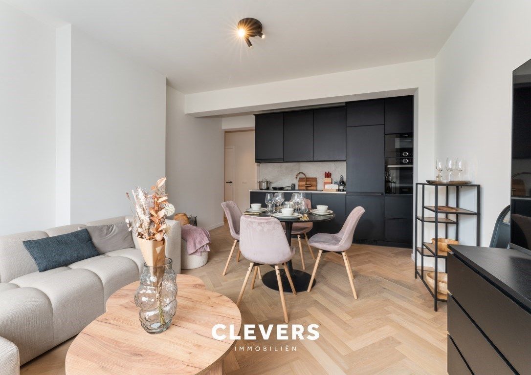 Perfect gerenoveerd appartement met 2 slpks (ver zeezicht) foto 3