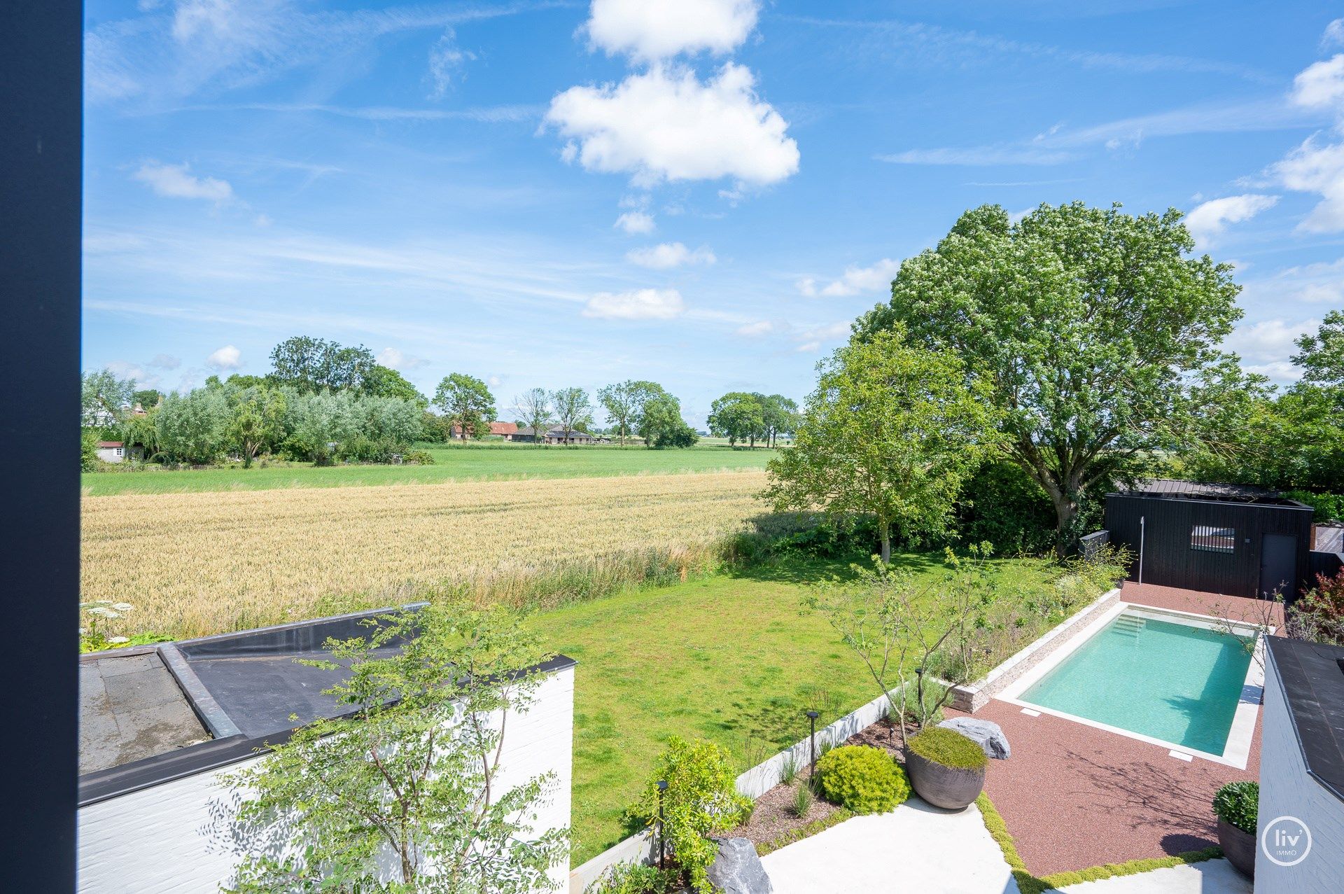 Uitzonderlijke en exclusieve nieuwbouwwoning gelegen op een idyllische ligging met een ongeziene afwerkingsgraad.  foto 35