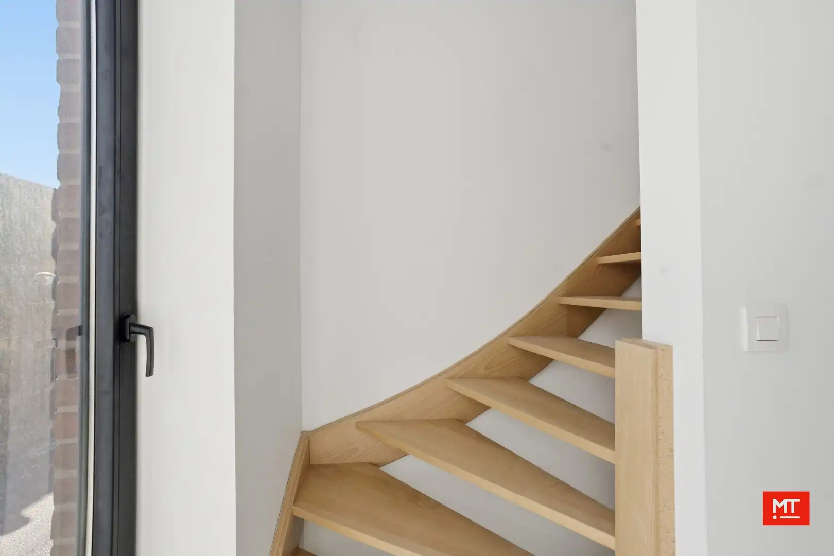 Verrassend ruime nieuwbouwwoningen in het centrum van Beselare foto 13