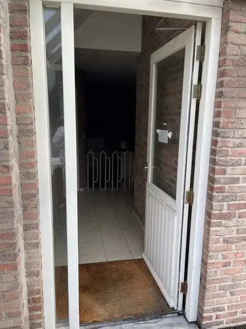 Duplex appartement met 1 slaapkamer, terras en garage. foto 17