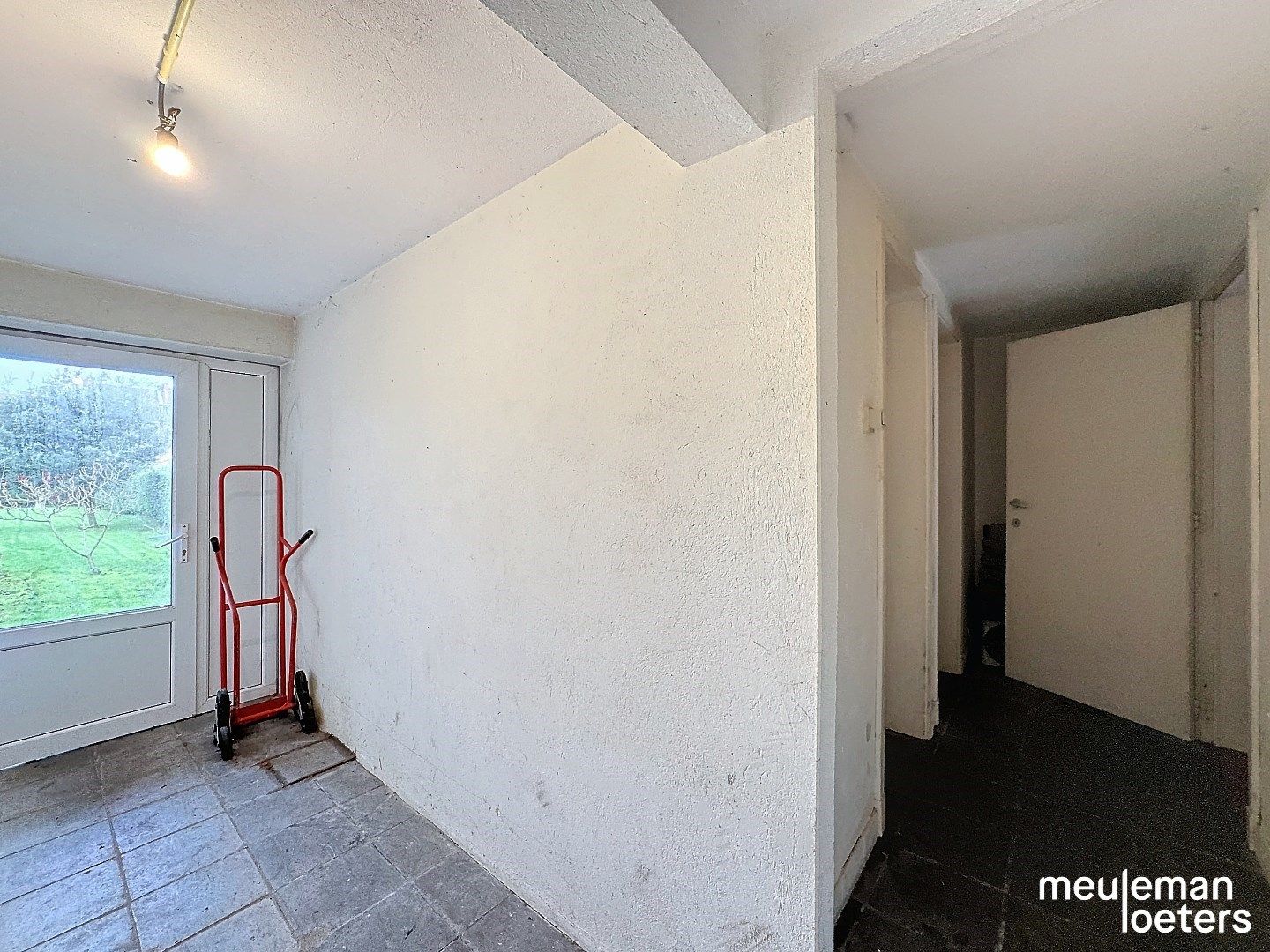 Opbrengsteigendom met tuin aan rand van Brugge foto 18