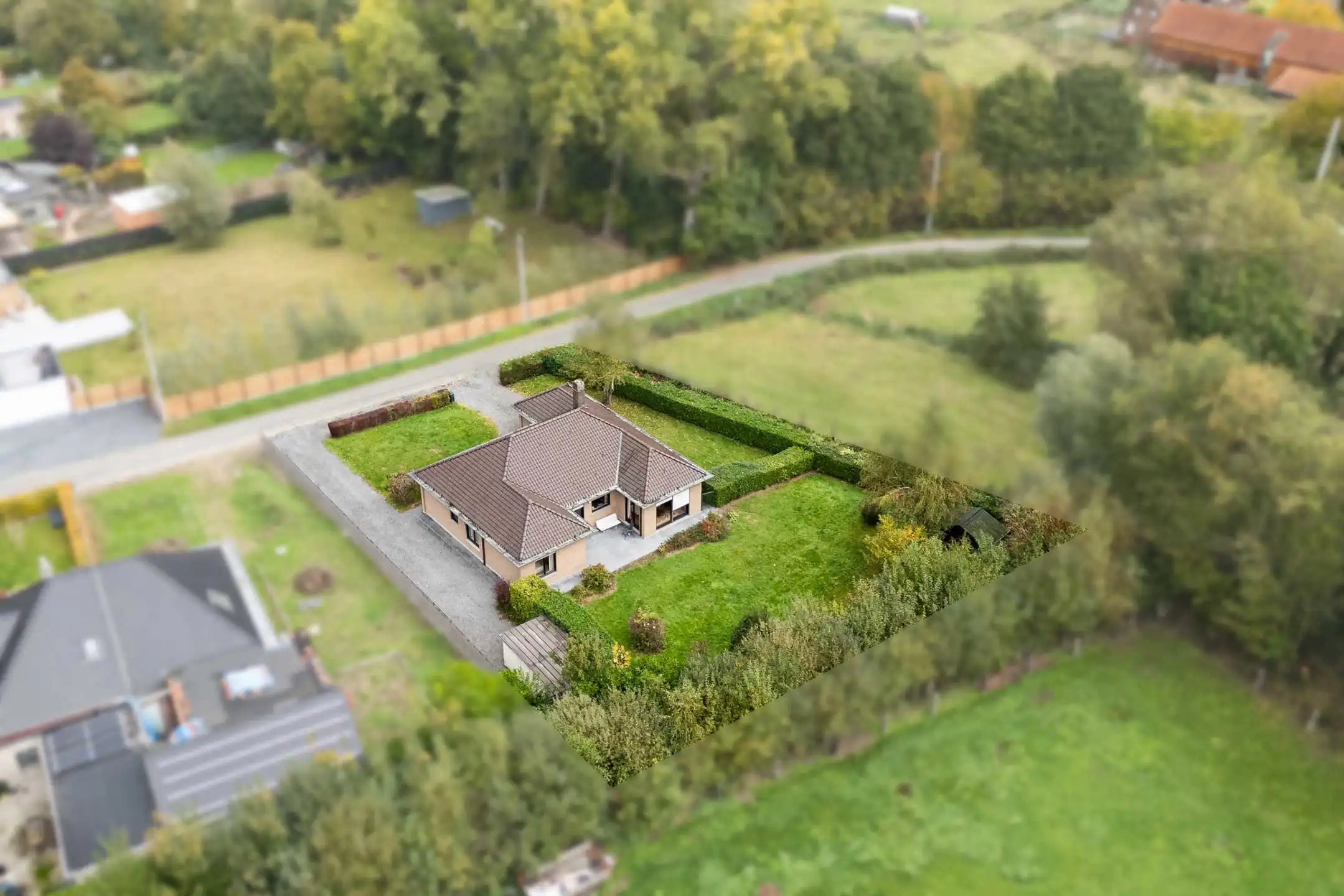 Solide gelijkvloerse woning op een heel goede locatie! foto 33