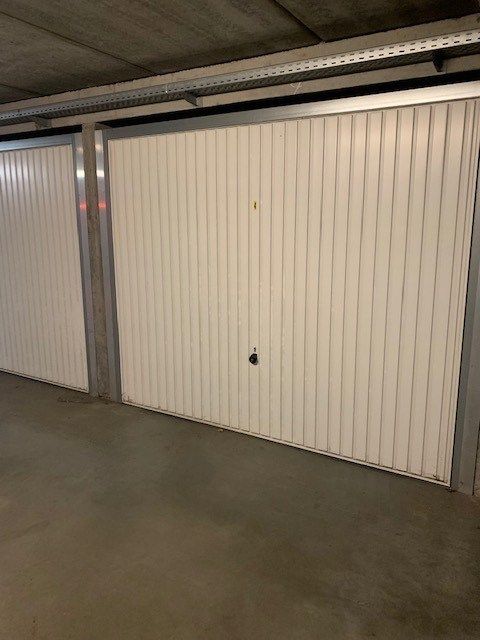 Garagebox manuele poort - hartje Oostende foto 4