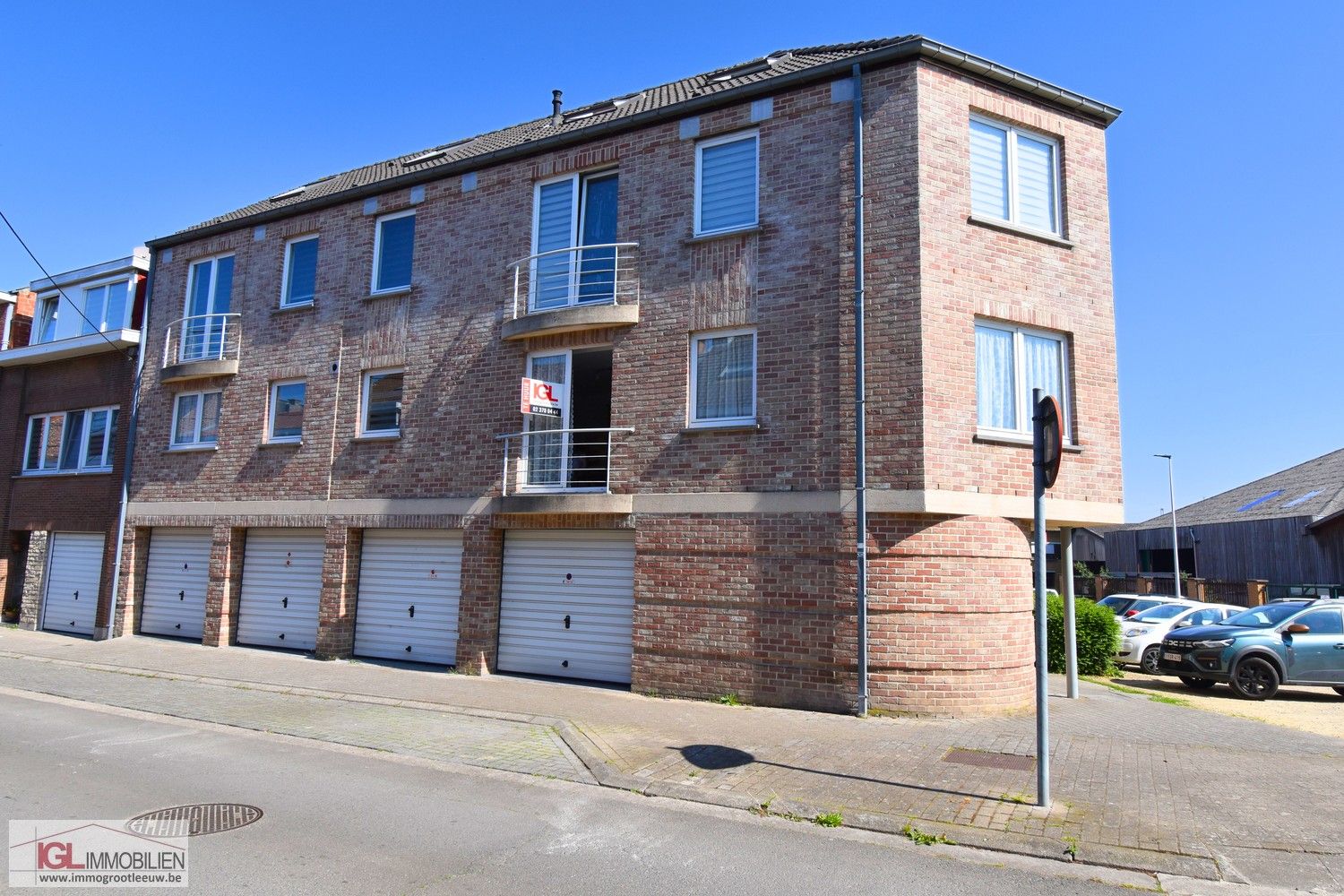 Appartement met 2 slaapkamers te huur foto {{pictureIndex}}