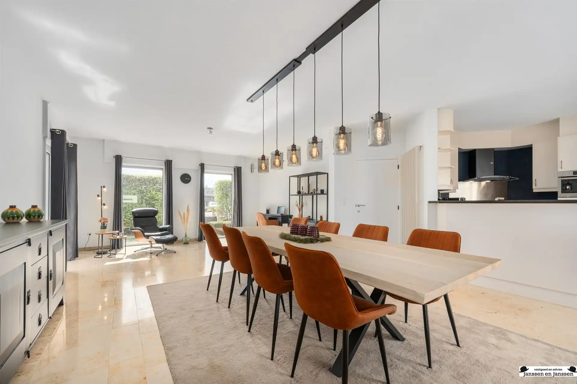 Energiezuinige woning op een perceel van 1991 m2 foto 6