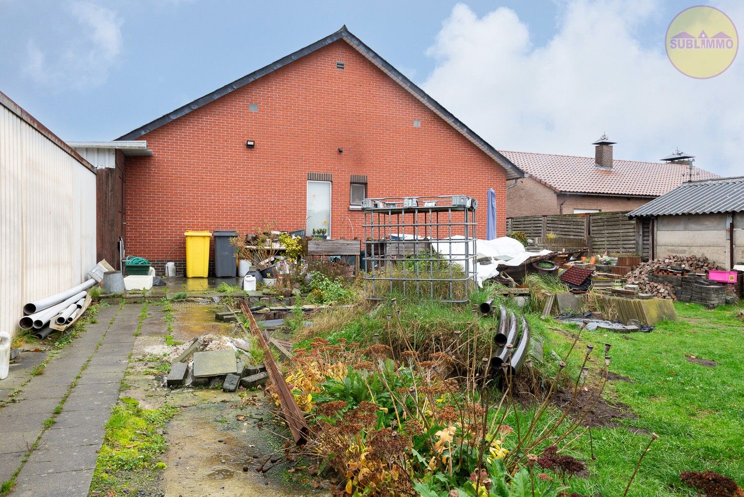 Ruime gelijkvloerse woning met 4 slaapkamers op een perceel van 554m². foto 22