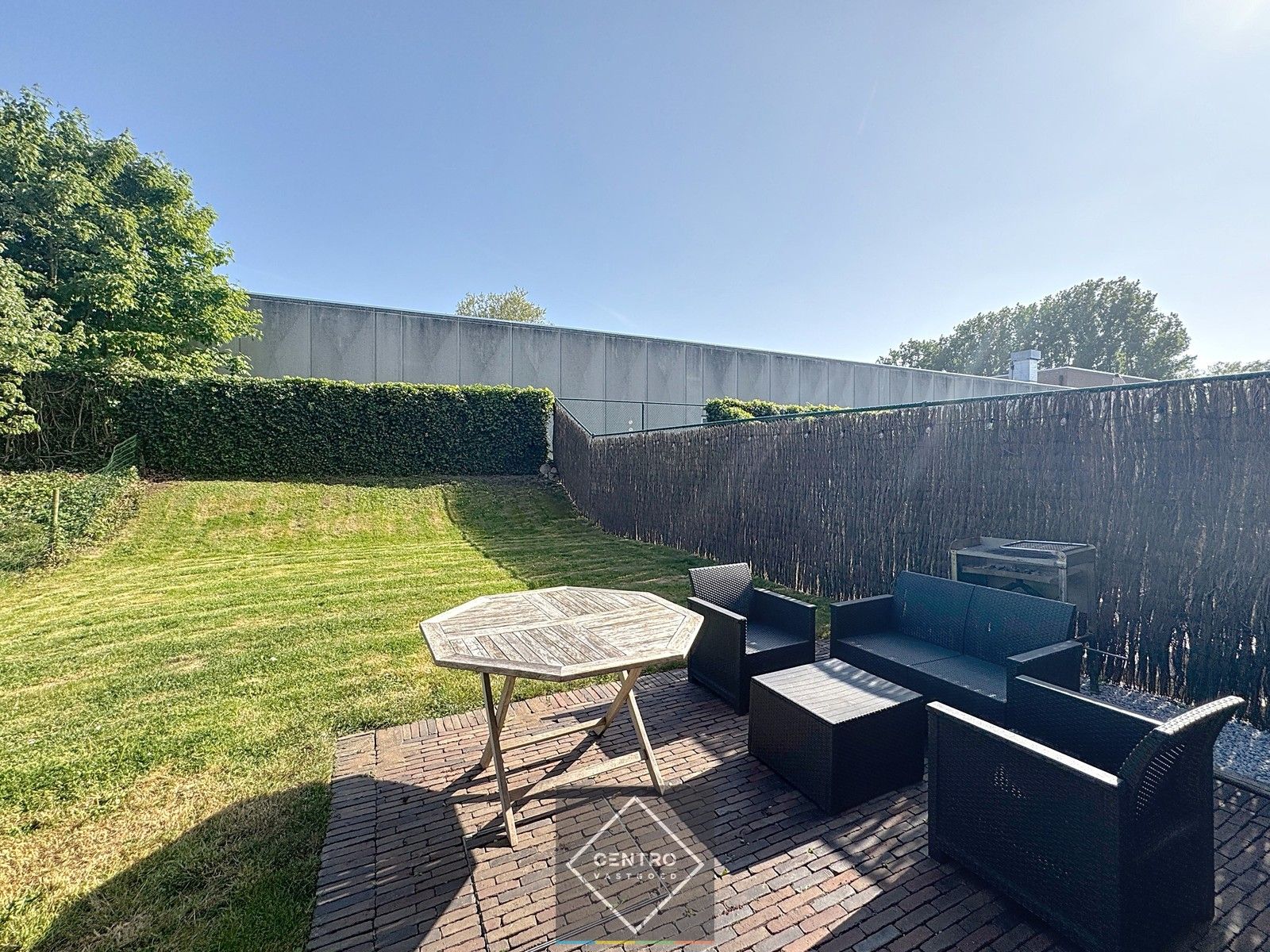 Leuke cottagewoning met alle COMFORT met 3 slpks, garage en ZUIDger. tuin! foto 18