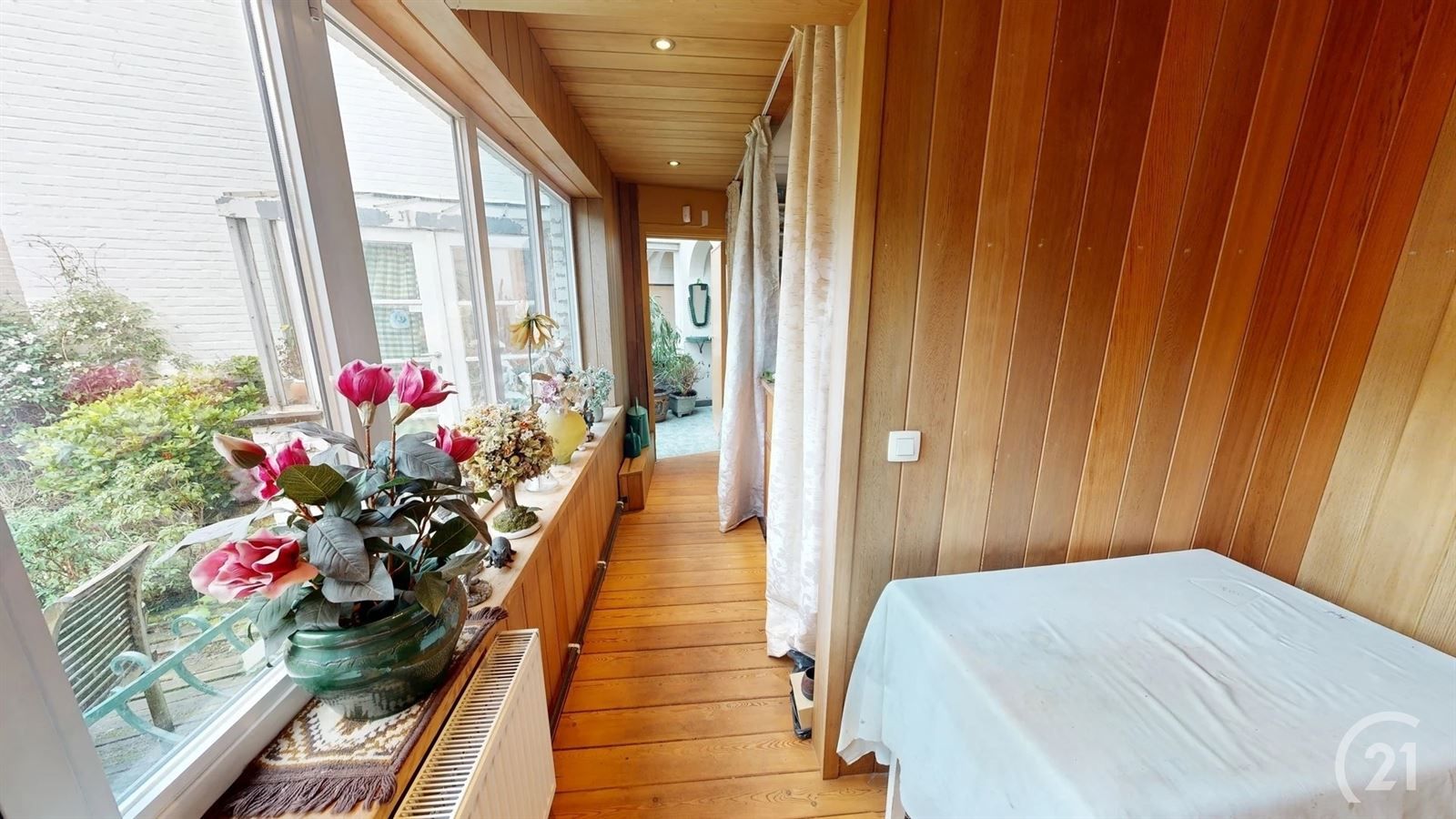 2 handelspanden + appartement +  stockageruimte en tuin foto 26