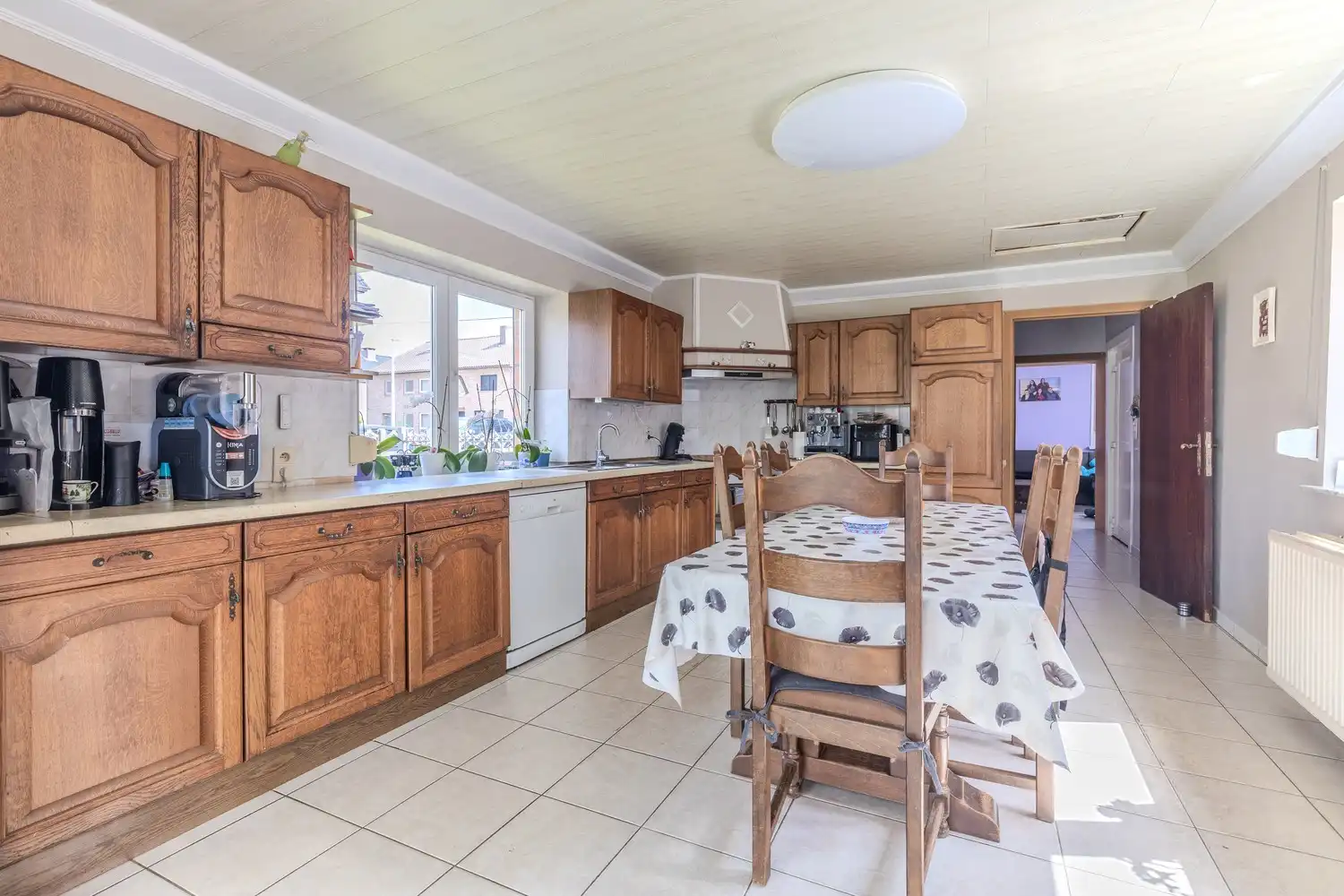 Gezinswoning met 4 slaapkamers te koop in Maasmechelen foto 9