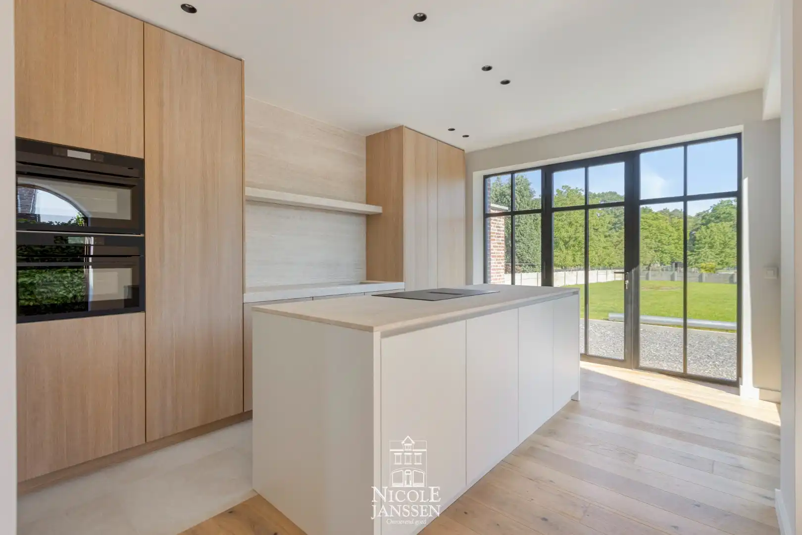 Nieuwbouwwoning van 216m² foto 11