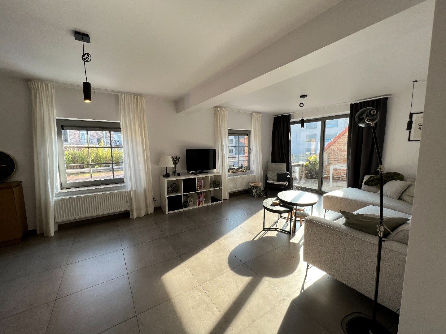 RUSTIG GELEGEN APPARTEMENT (228M²) IN HET CENTRUM VAN IEPER MET TERRAS foto 7