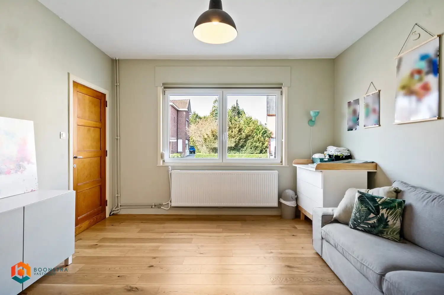 Leuke woning met 3 slpkrs en vergund magazijn/loods van 300m² foto 15