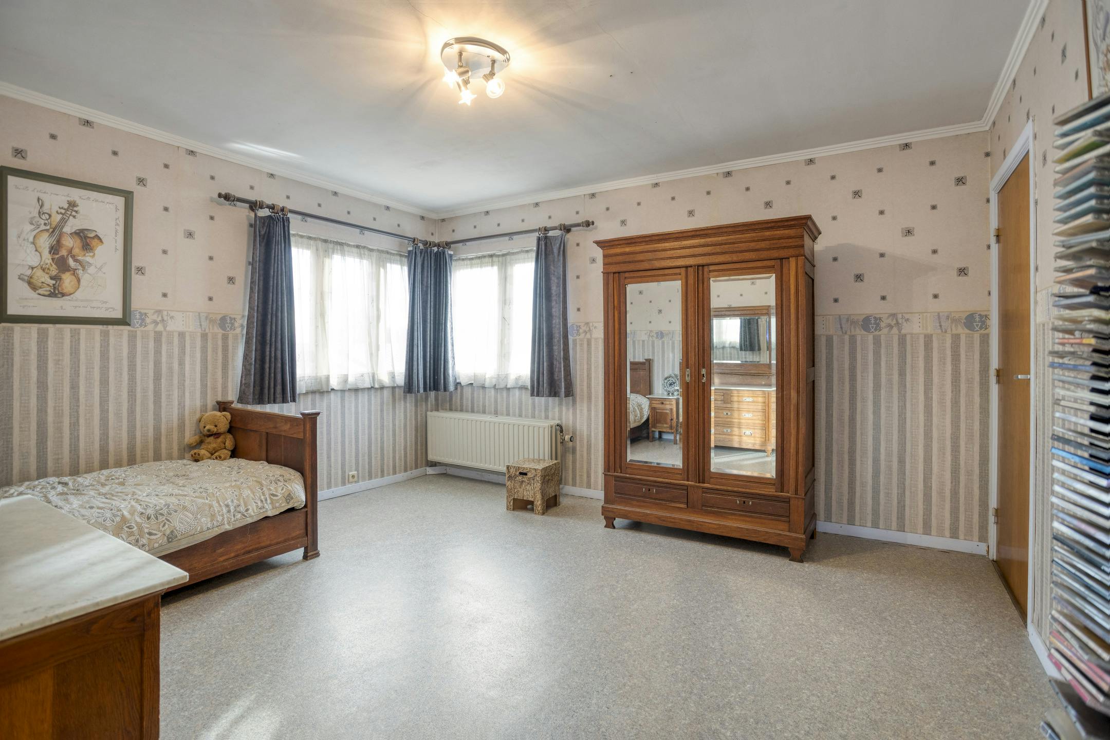 Riante, goed onderhouden woning te koop op verbindingsweg in Dilsen foto 11