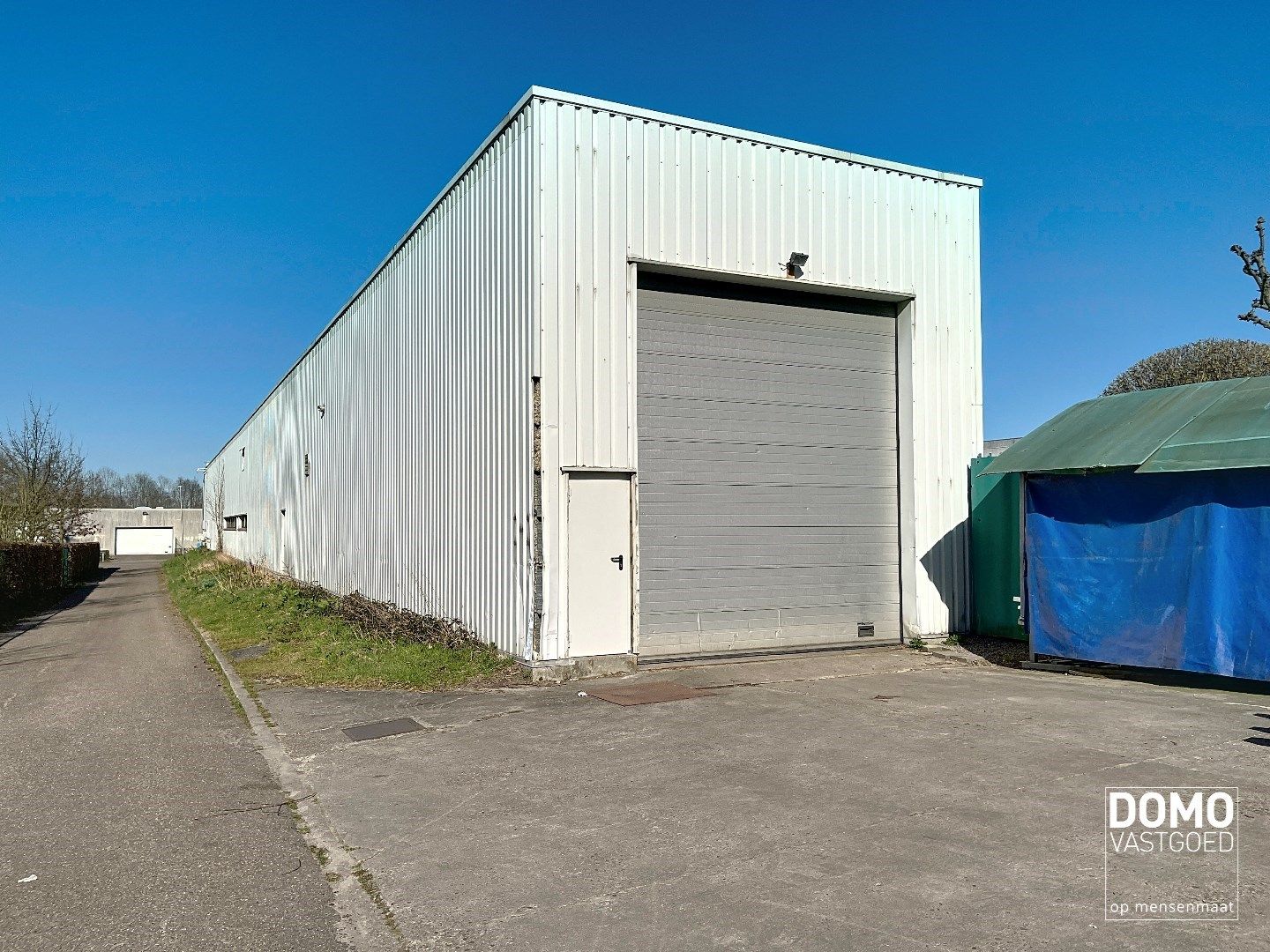 Multifunctionele ruimte gelegen te Hasselt - 236m² foto {{pictureIndex}}