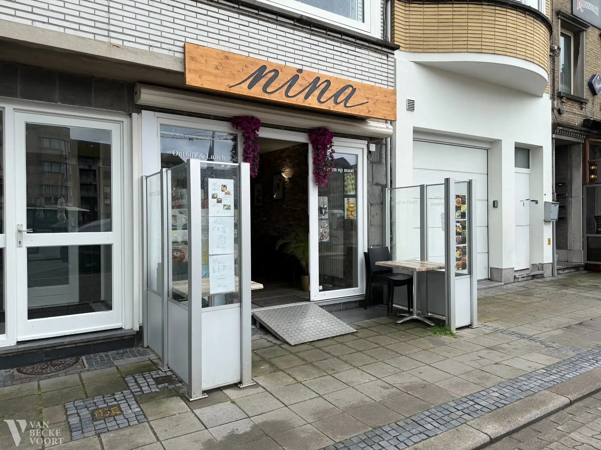 Commerciële ruimte over te nemen Nieuwstraat 13 - 8400 Oostende
