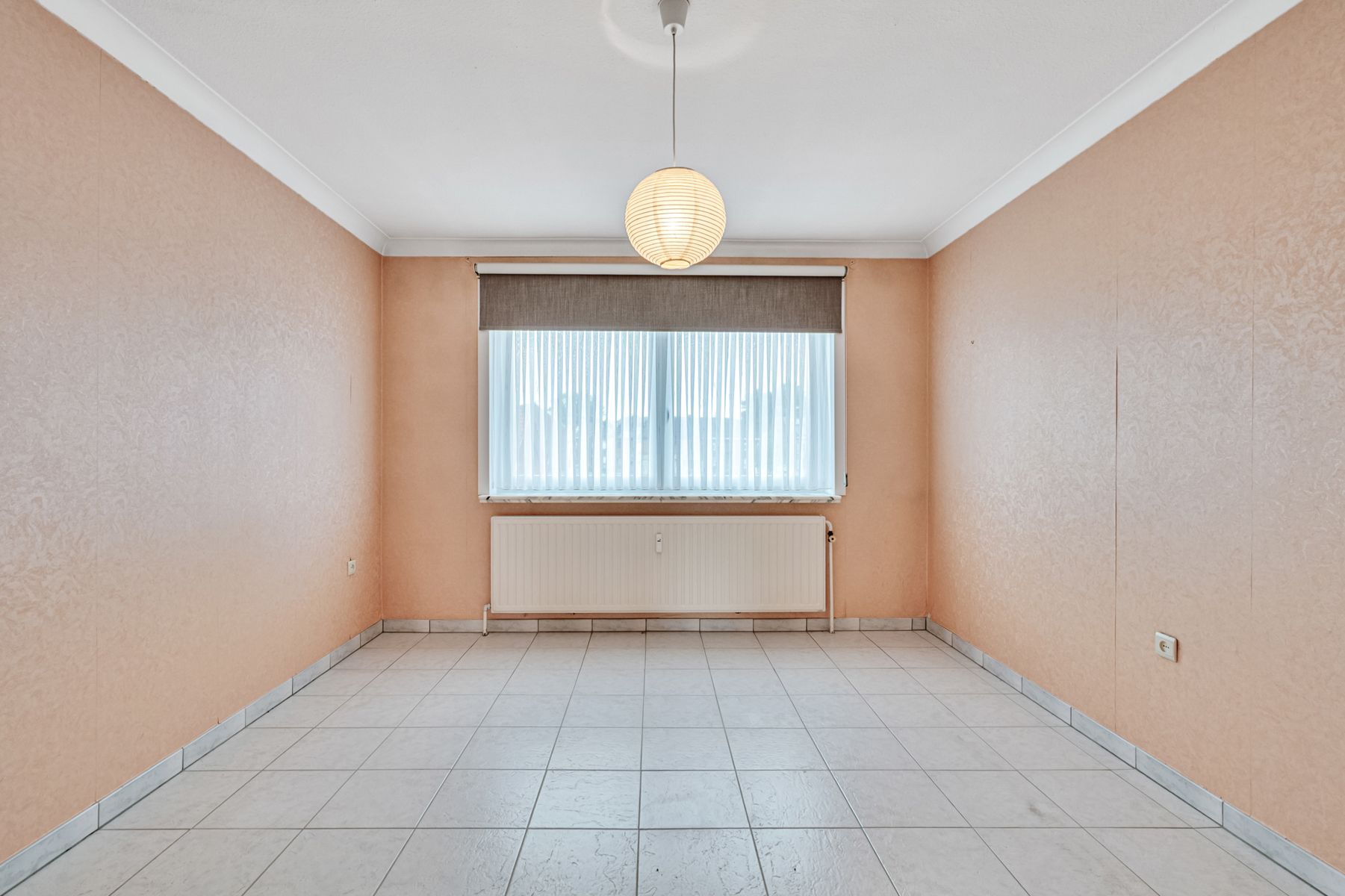 Op te frissen appartement met 2 slaapkamers en terras foto 11