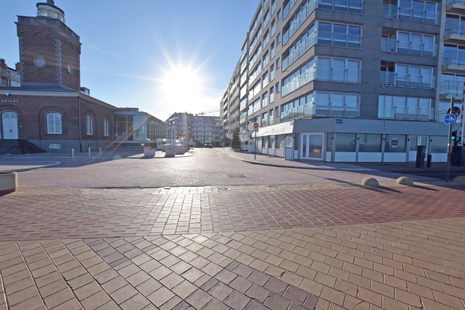 Commerciële ruimte te huur Zeedijk-Knokke 659 - - 8300 Knokke-Heist