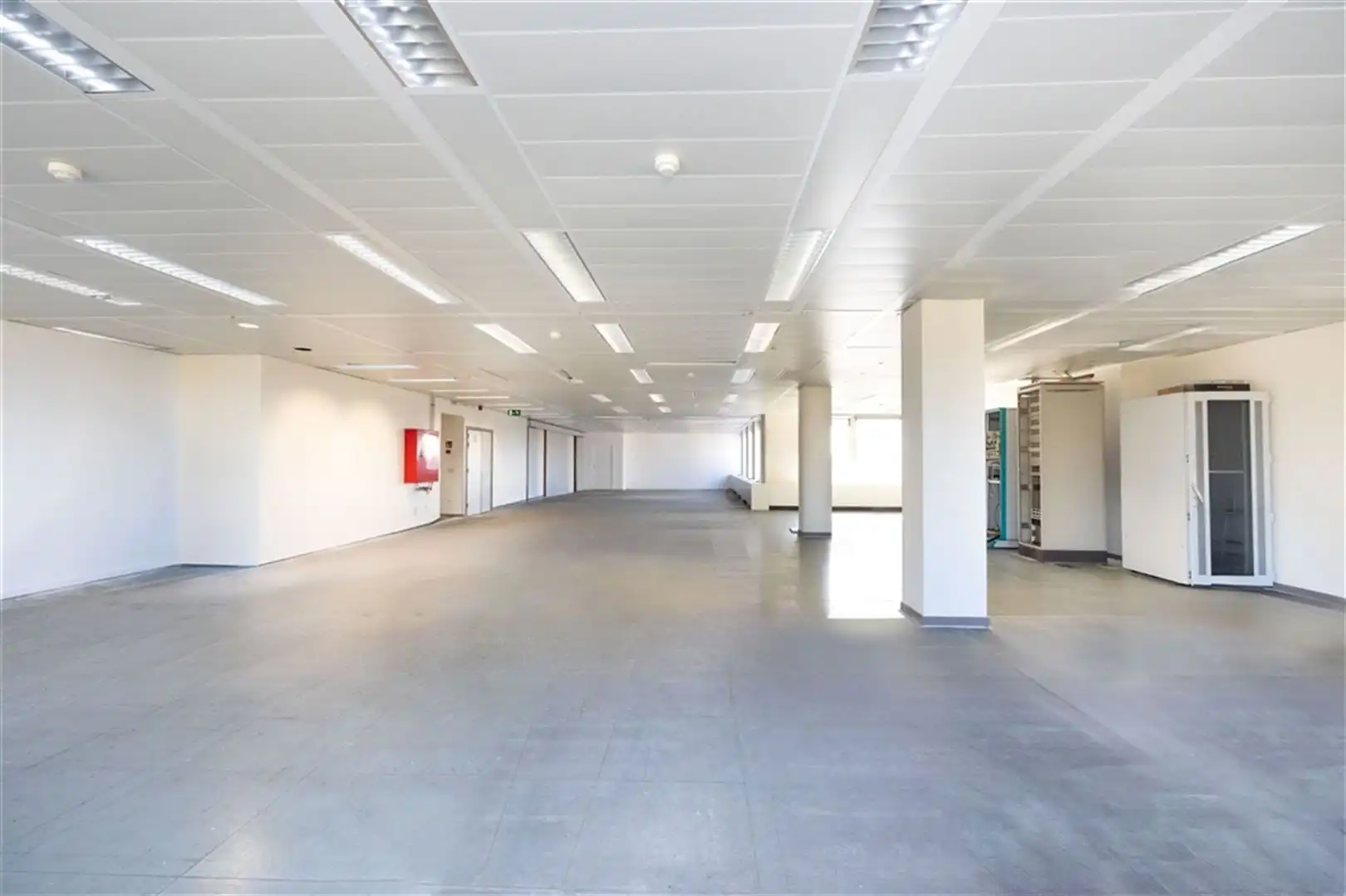 NERVIENS 85: 601m² beschikbaar foto 19