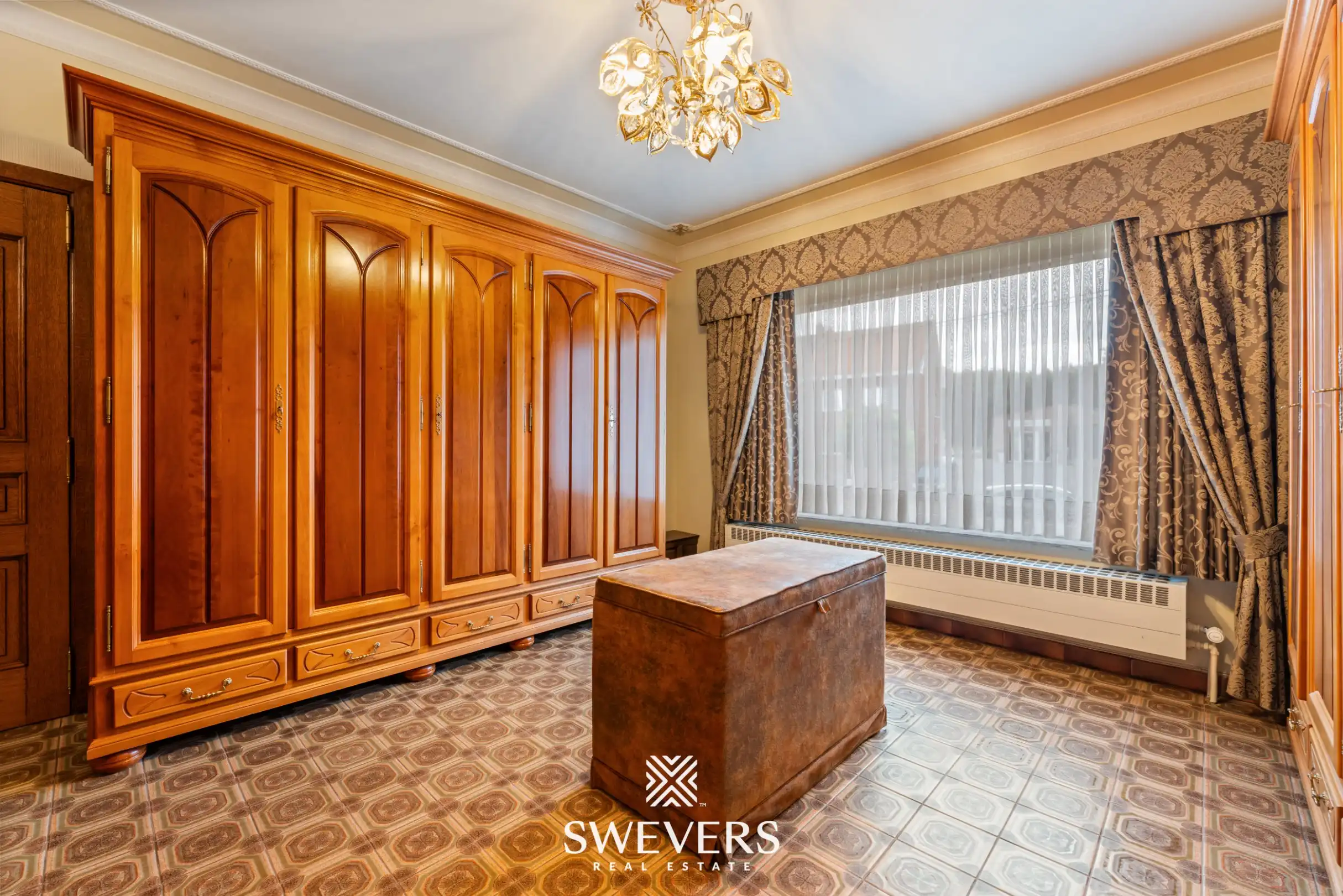 Royale kangoeroewoning met zwembad en dubbele garage foto 12