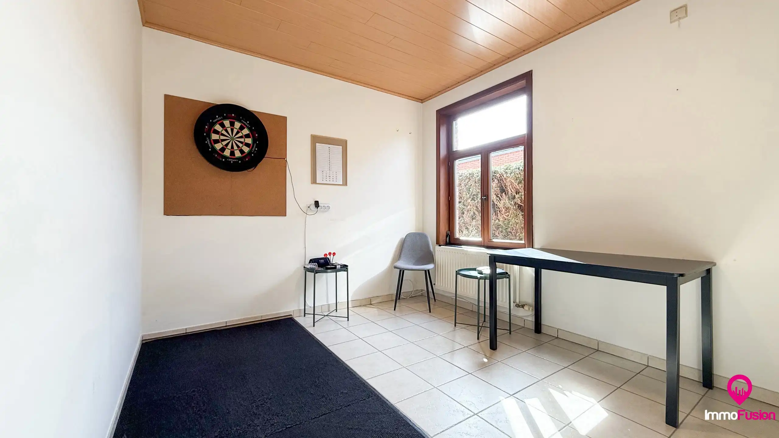 Charmante woning met 5 slaapkamers op een ruim perceel! foto 19