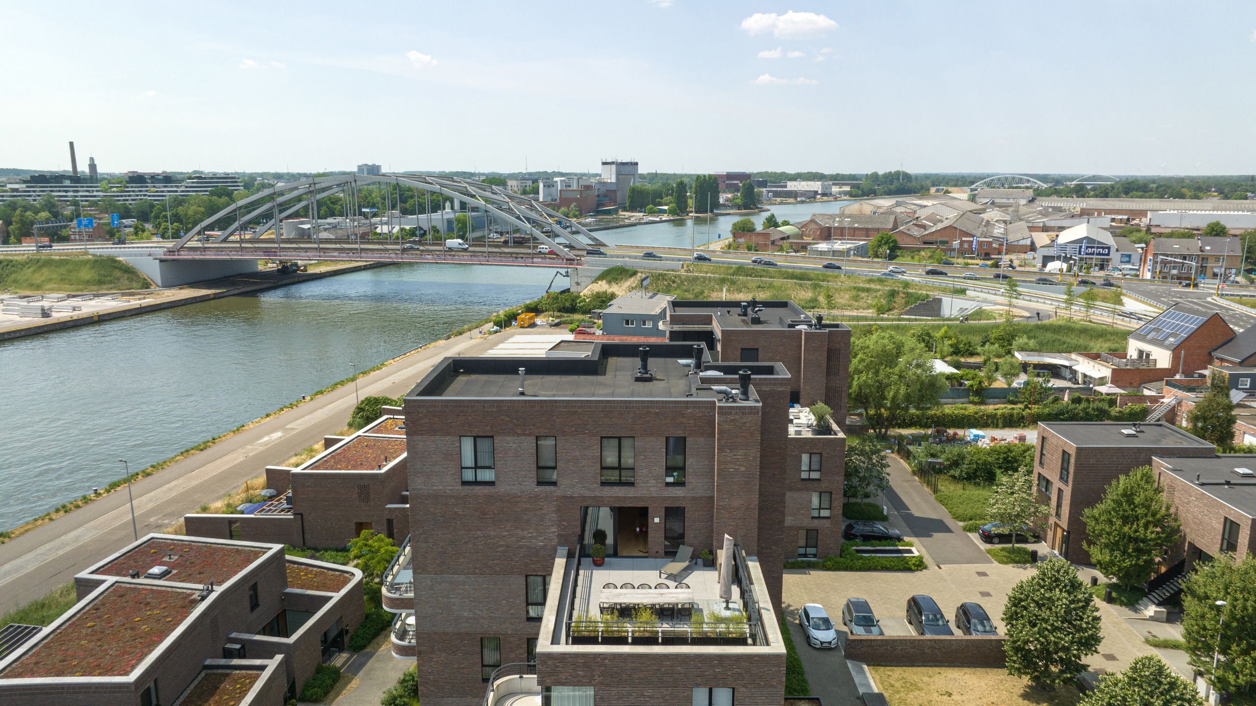 Riant appartement met ruime terrassen en 3 slaapkamers foto 13