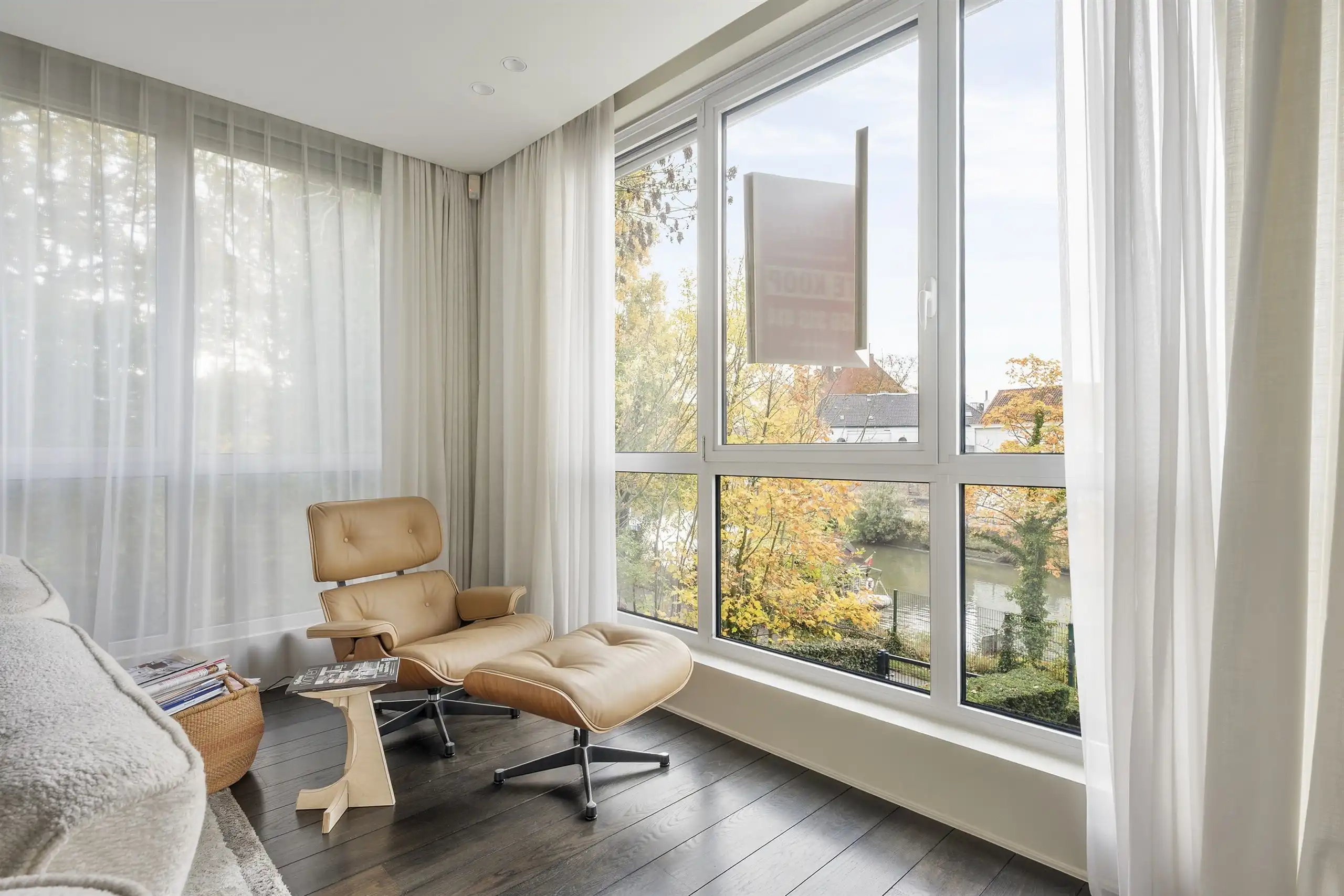 Machtig, prachtig luxe appartement met frontaal Leiezicht! foto 8