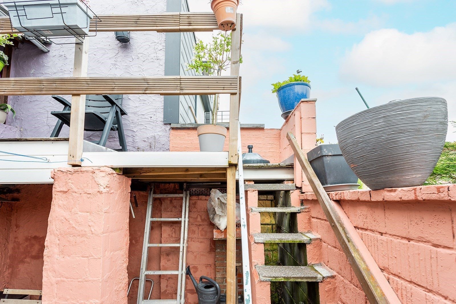 Op te frissen gezellige woning met 2 slpks en 2 terrassen foto 25