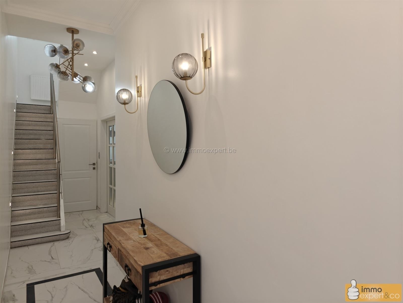 TERNAT: Volledig gerenoveerde woning, 3 slpkrs, centrum foto 3