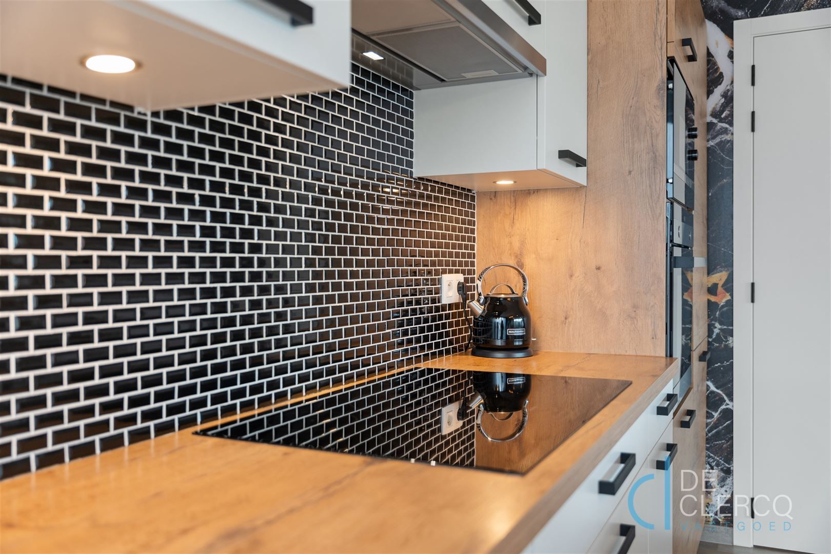 Tijdloos, modern penthouse te huur in centrum Lochristi!  foto 7