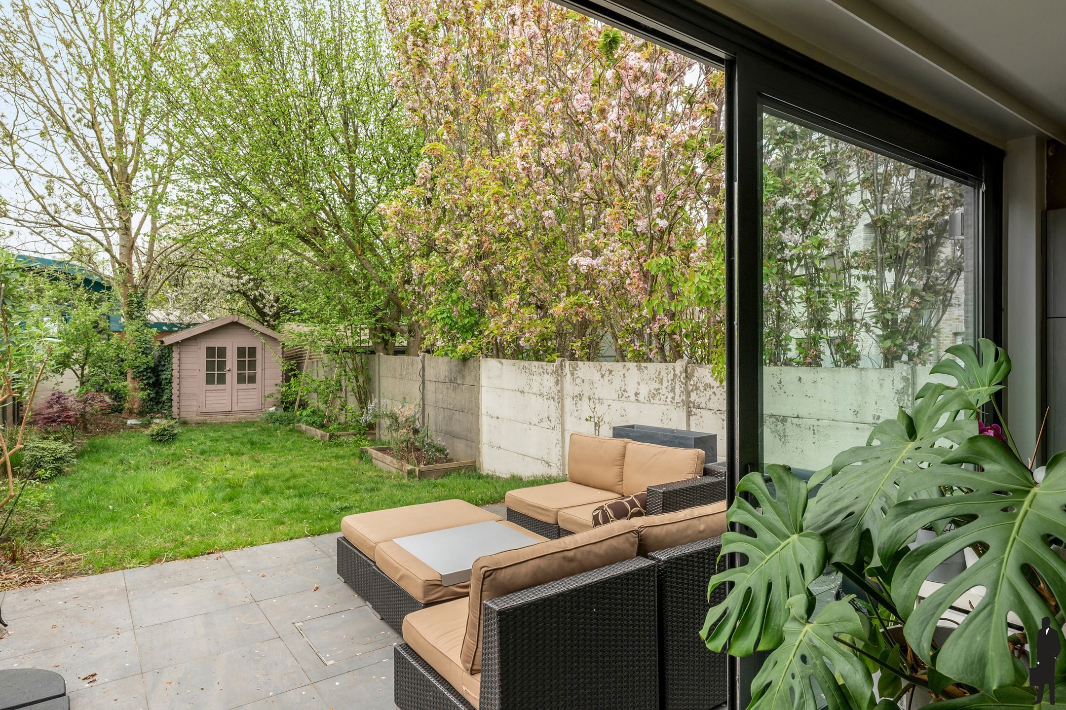 Prachtige woning met tuin op een toplocatie foto 18