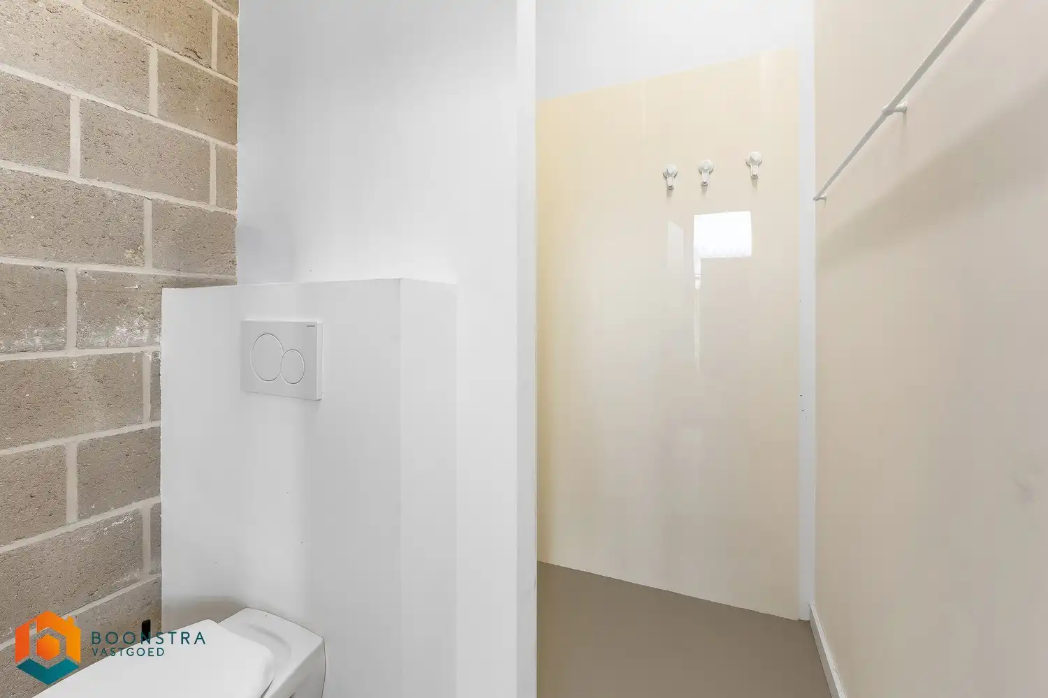 Kantoorruimte van 159 m² met ruim terras te Putte foto 10