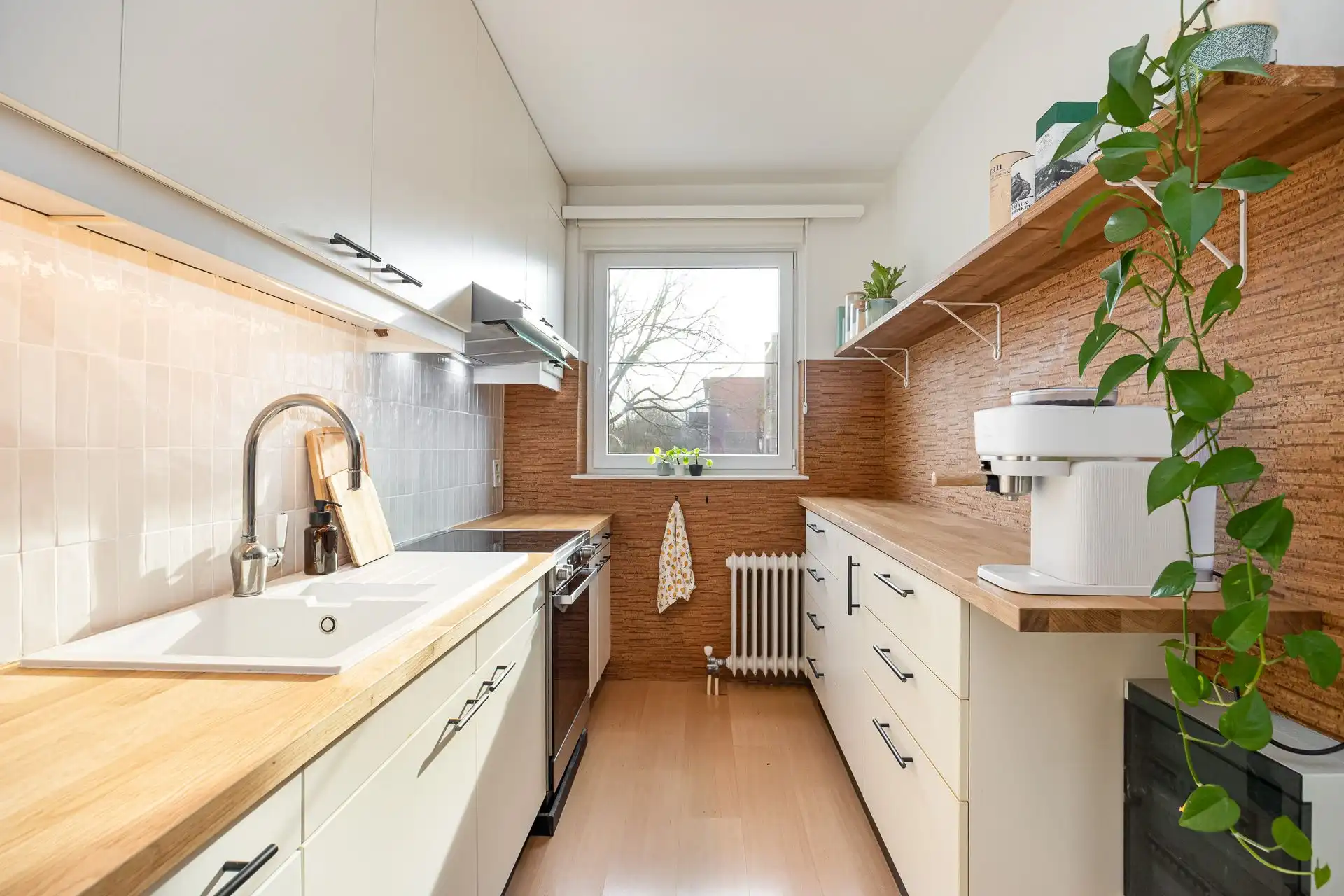 Verzorgd appartement met 2 SLKPS in rustige buurt foto 6