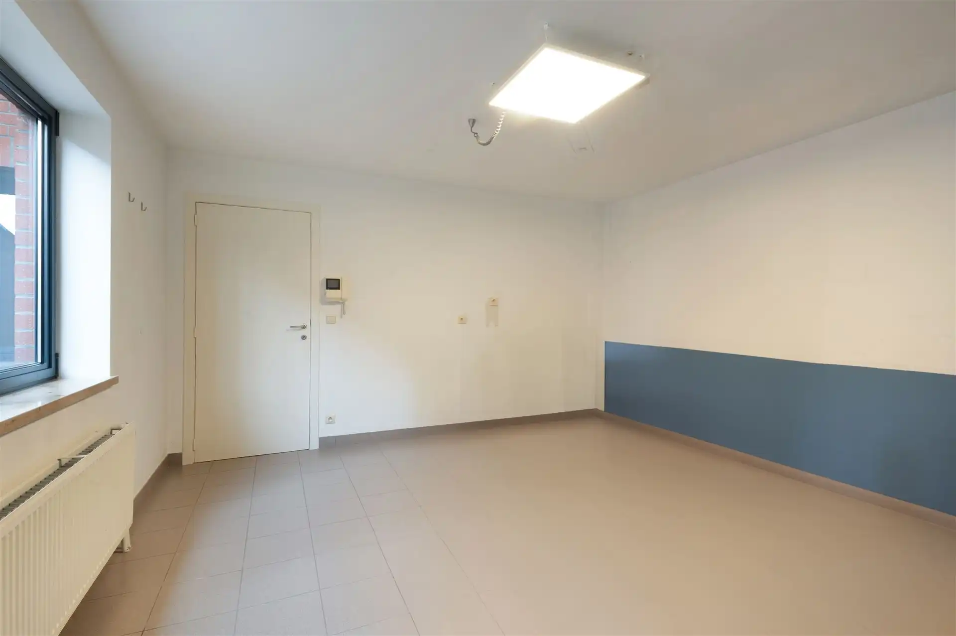 Kantoorruimte nabij het centrum en station van Oudenaarde! foto 7